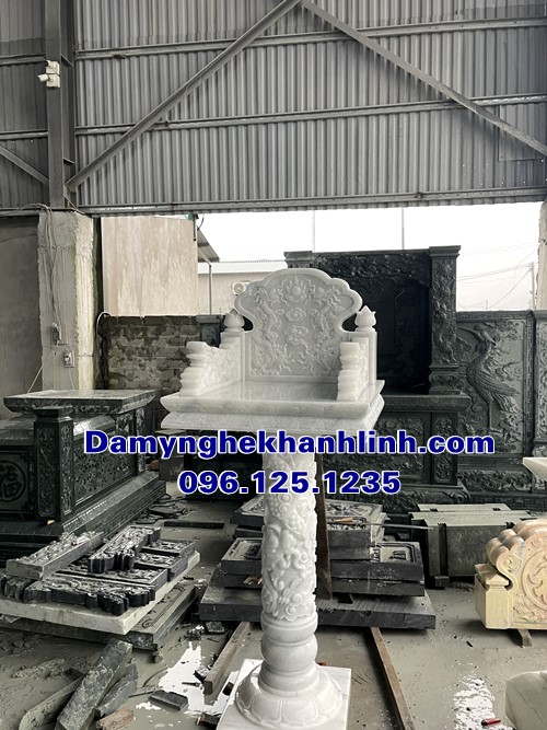 Mẫu cây hương đá ngoài trời đẹp chạm rồng 