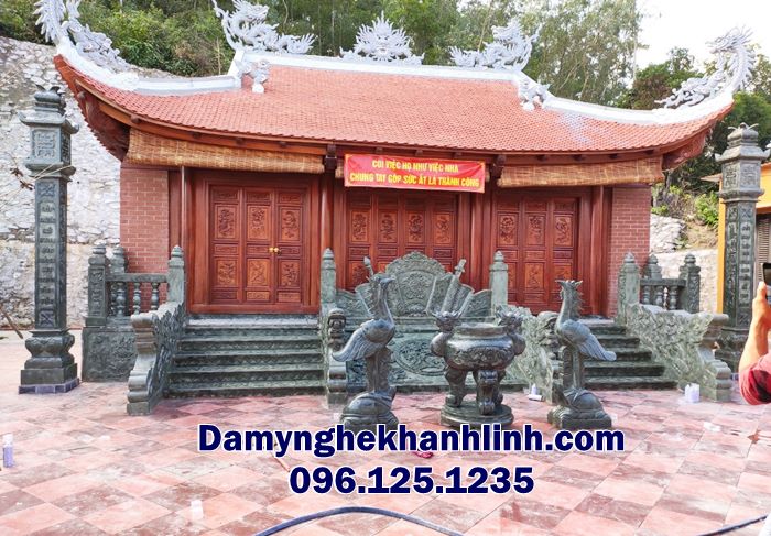 Bộ Cuốn Thư Đá Trọn Gói – Kết Hợp Trụ Đá, Lư Hương, Bậc Tam Cấp Đồng Bộ, Chuẩn Phong Thủy