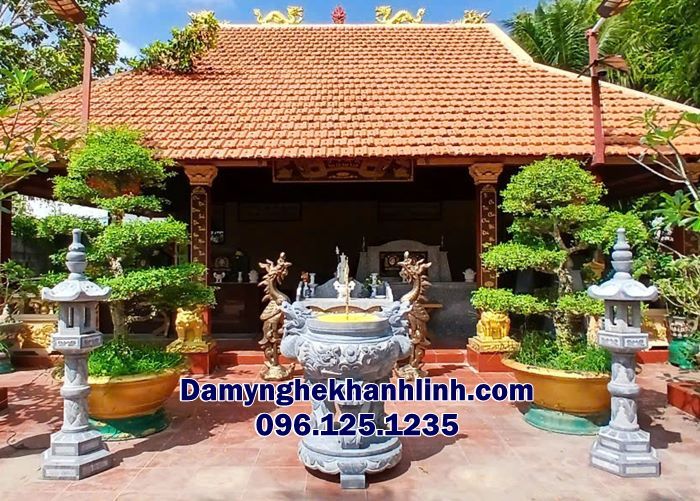 Lư Hương Đá Miền Nam Đẹp – Báo Giá Mới Nhất, Mẫu Đá Nguyên Khối Cao Cấp