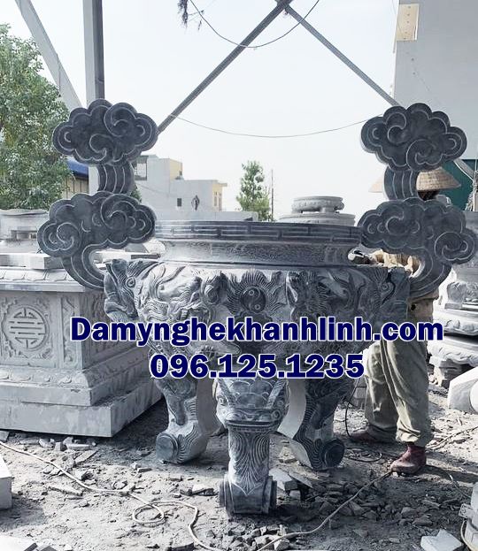 Lư hương đá Bắc Ninh chất liệu đá xanh đen