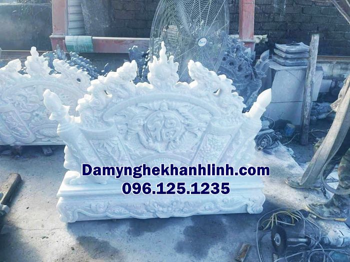 Mẫu cuốn thư đá trắng nhà thờ họ