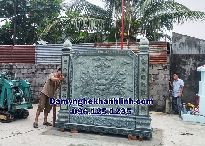 Mẫu cuốn thư đá vuông điêu khắc tinh xảo cho nhà thờ họ