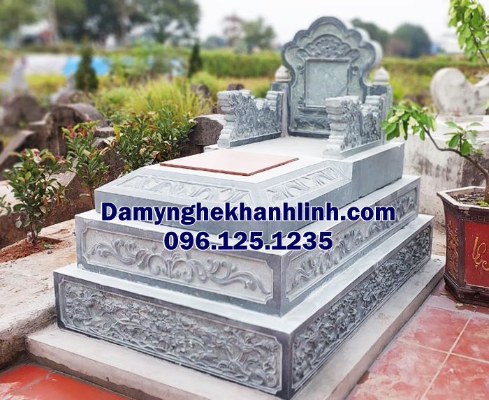 Mẫu mộ tam cấp bằng đá xanh không mái che