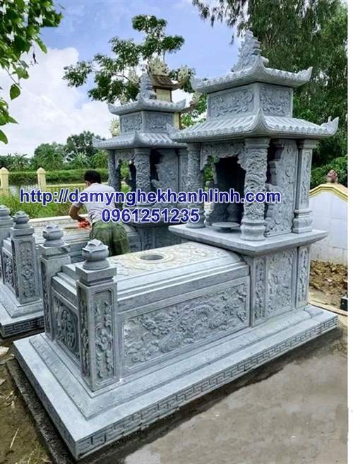 Mộ hai mái đá xanh rêu bán và lắp đặt tại Quảng Bình
