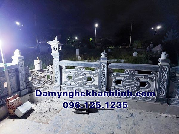 Xây mẫu lan can lăng mộ đá nhà mồ bán tại Bình Phước