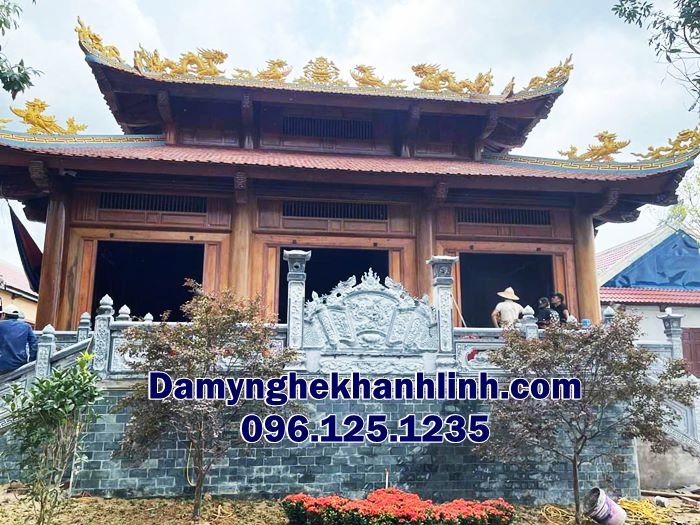 Lắp đặt hoàn thiện tại công trình sau quy trình chế tác cuốn thư đá tại xưởng