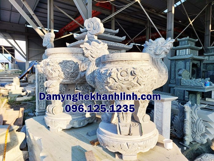 Lư hương đá Bình Dương mẫu đẹp kích thước chuẩn phong thủy