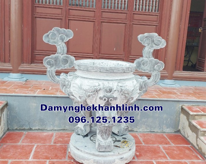 Lư Hương Đá Xanh Tai Mây – Mẫu Đẹp, Bền, Giá Tốt Tại Ninh Bình