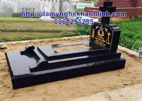 Mẫu mộ đá công giáo đẹp bằng đá hoa cương