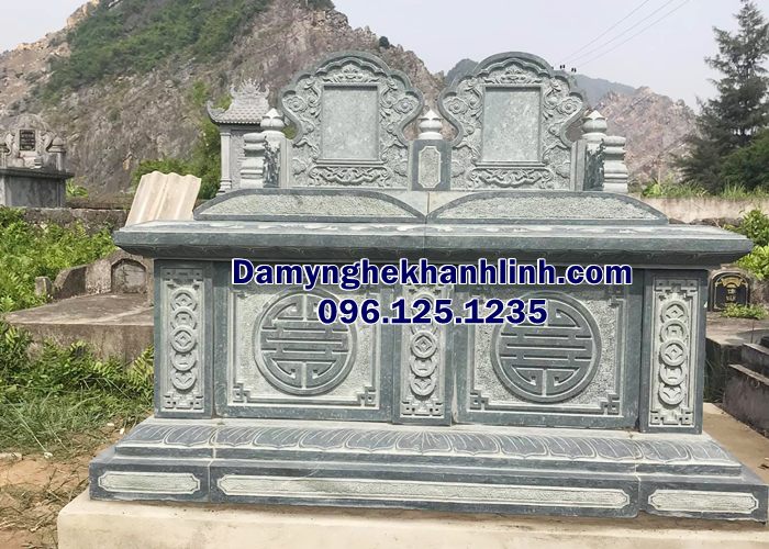Mẫu mộ đá đôi cho bố mẹ lắp đặt tại Quảng Ninh