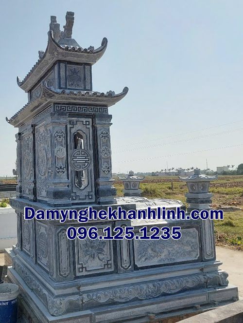 Mẫu mộ đá đôi đẹp hai mái chạm rồng phượng tinh xảo