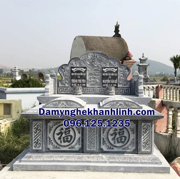 Mẫu mộ đá đôi hiện đại lắp đặt tại nghĩa trang Thái Bình