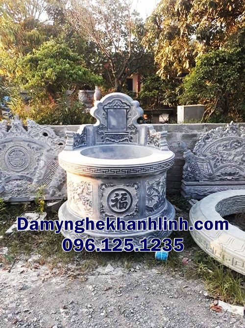 Mẫu mộ đá tròn đá xanh rêu đường kính 127cm