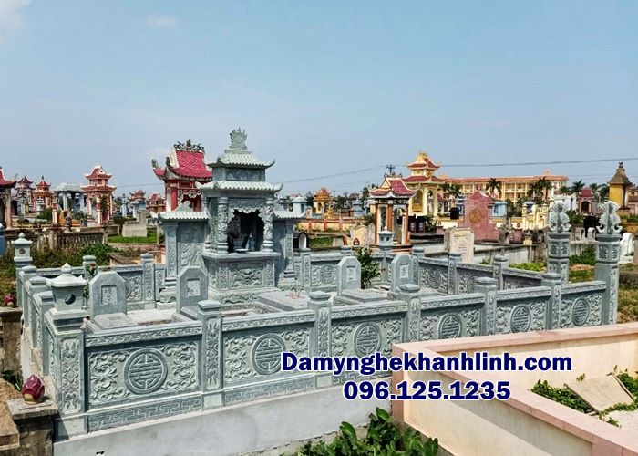 Mộ đá cho diện tích nhỏ - Khu lăng mộ thiết kế trang trọng sử dụng mộ đá tam cấp
